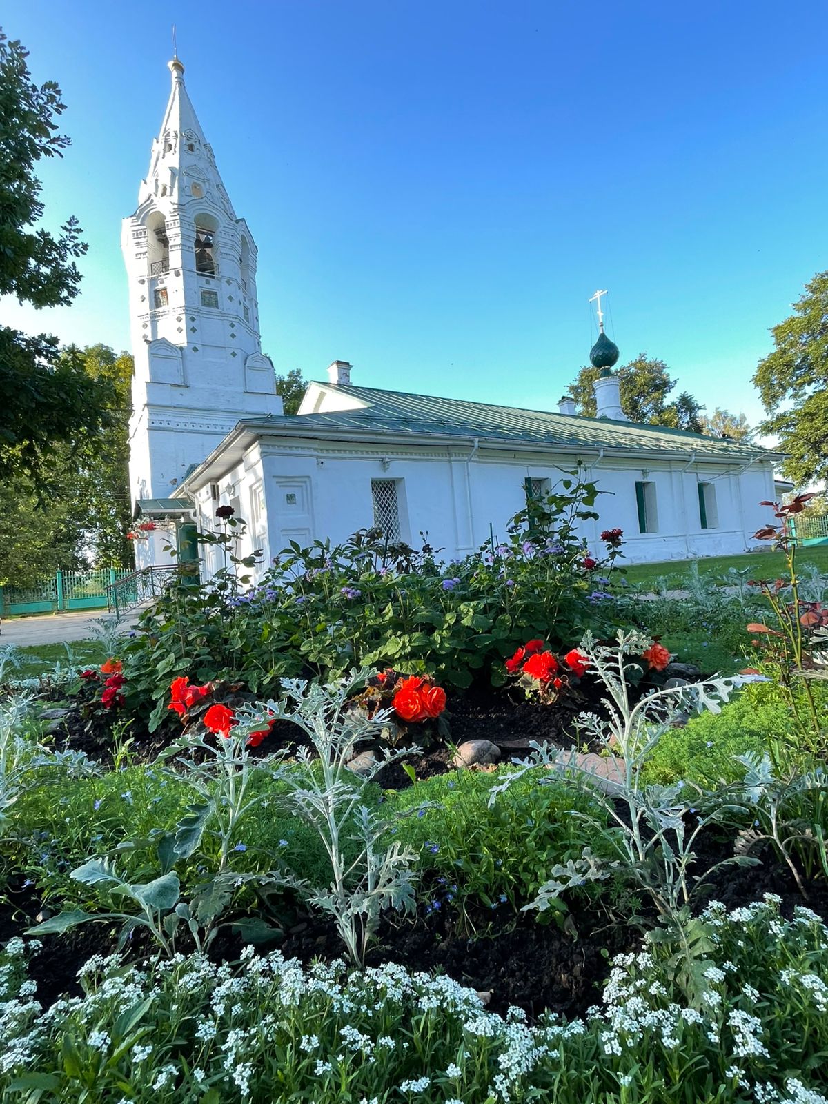 Церковь Покрова Богородицы (1674)